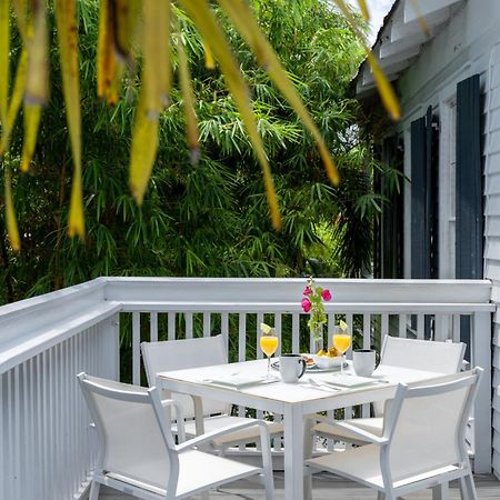 Alexander'S Guesthouse-Adult Exclusive, Lgbtq Friendly Key West Exteriör bild