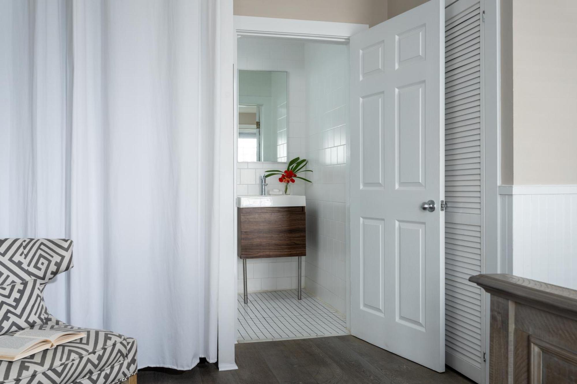 Alexander'S Guesthouse-Adult Exclusive, Lgbtq Friendly Key West Rum bild